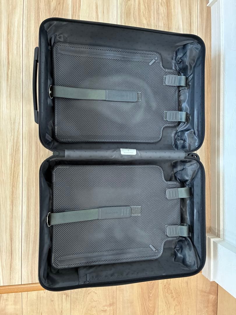 RIMOWA マットブラック 36L