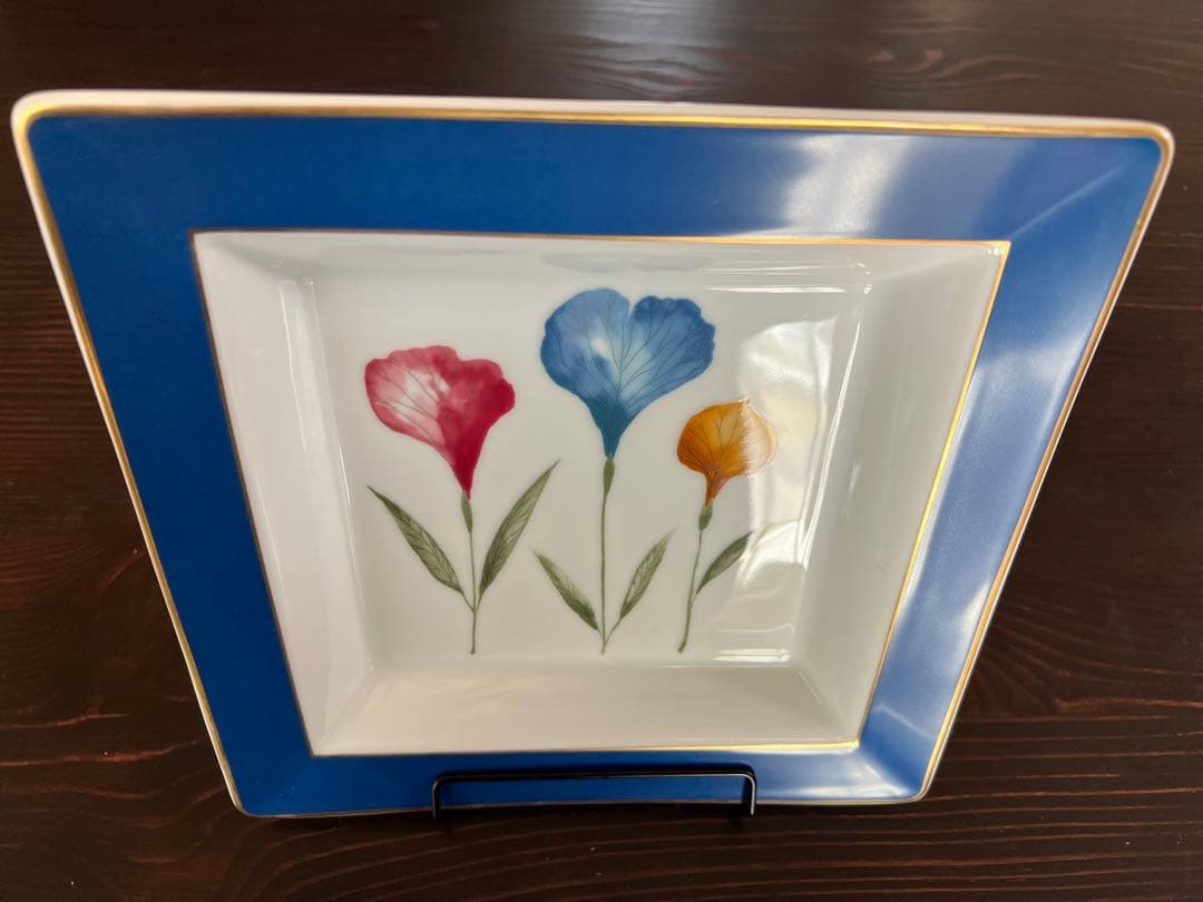 ローゼンタール　スタジオライン　三色の花