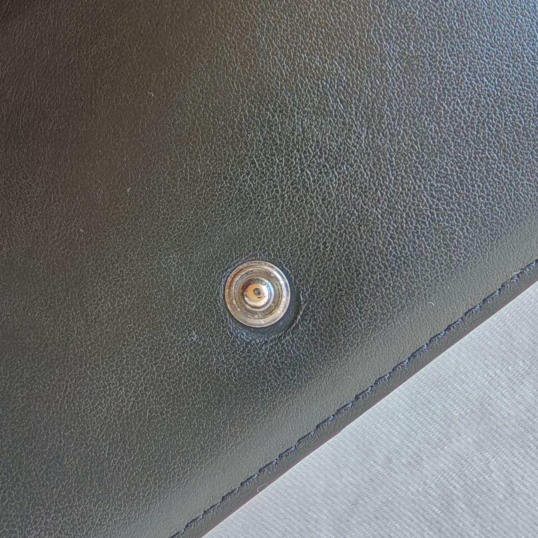 クリスチャンルブタン スタッズ マカロン フラップ 長財布 ブラック