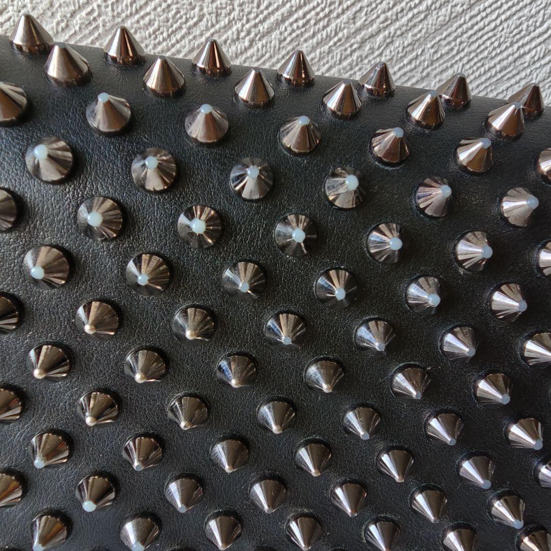 クリスチャンルブタン スタッズ マカロン フラップ 長財布 ブラック