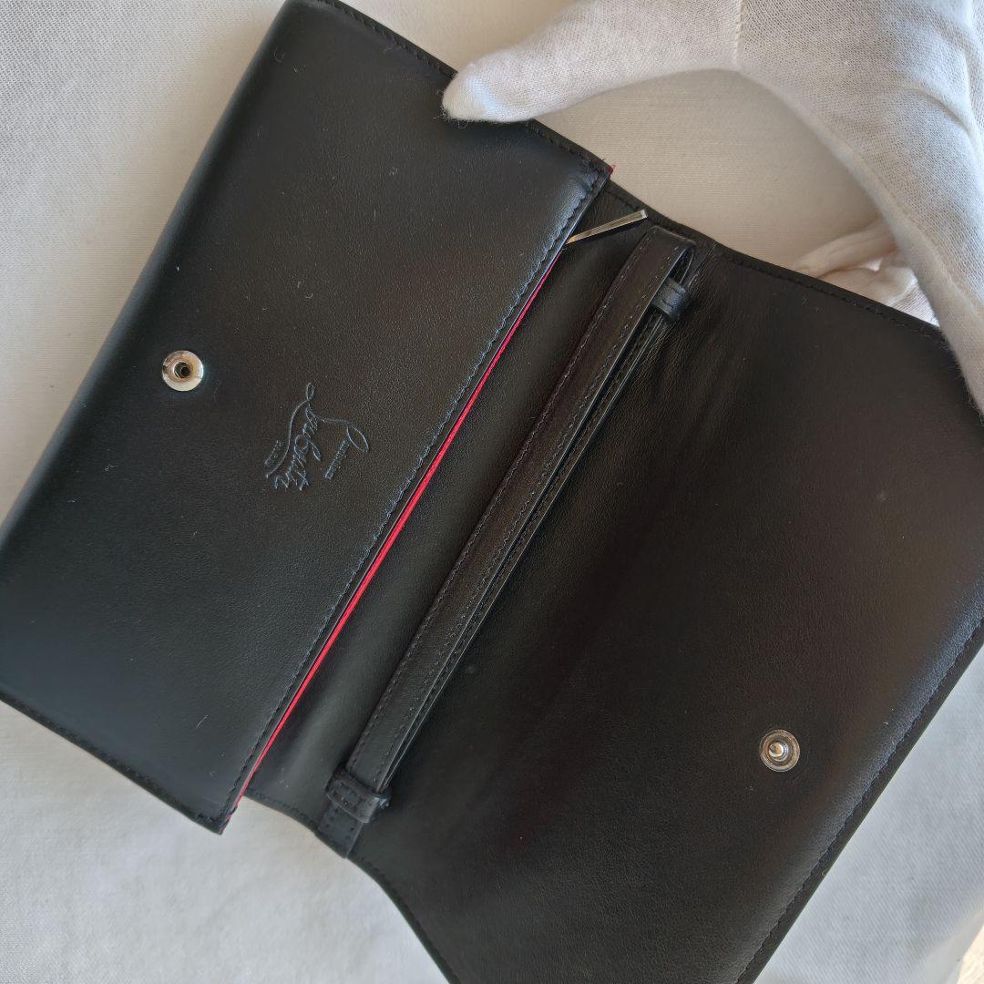 クリスチャンルブタン スタッズ マカロン フラップ 長財布 ブラック