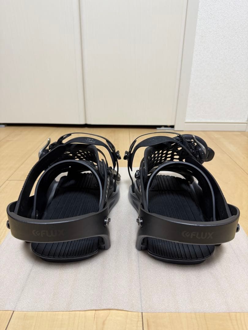 FLUX XV LTD（F7XVML）カーボンハイバック バインディング 傷あり