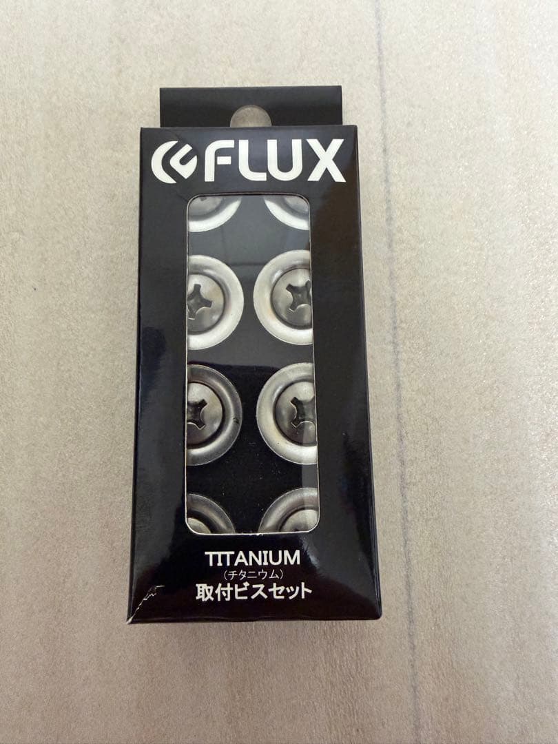 FLUX XV LTD（F7XVML）カーボンハイバック バインディング 傷あり