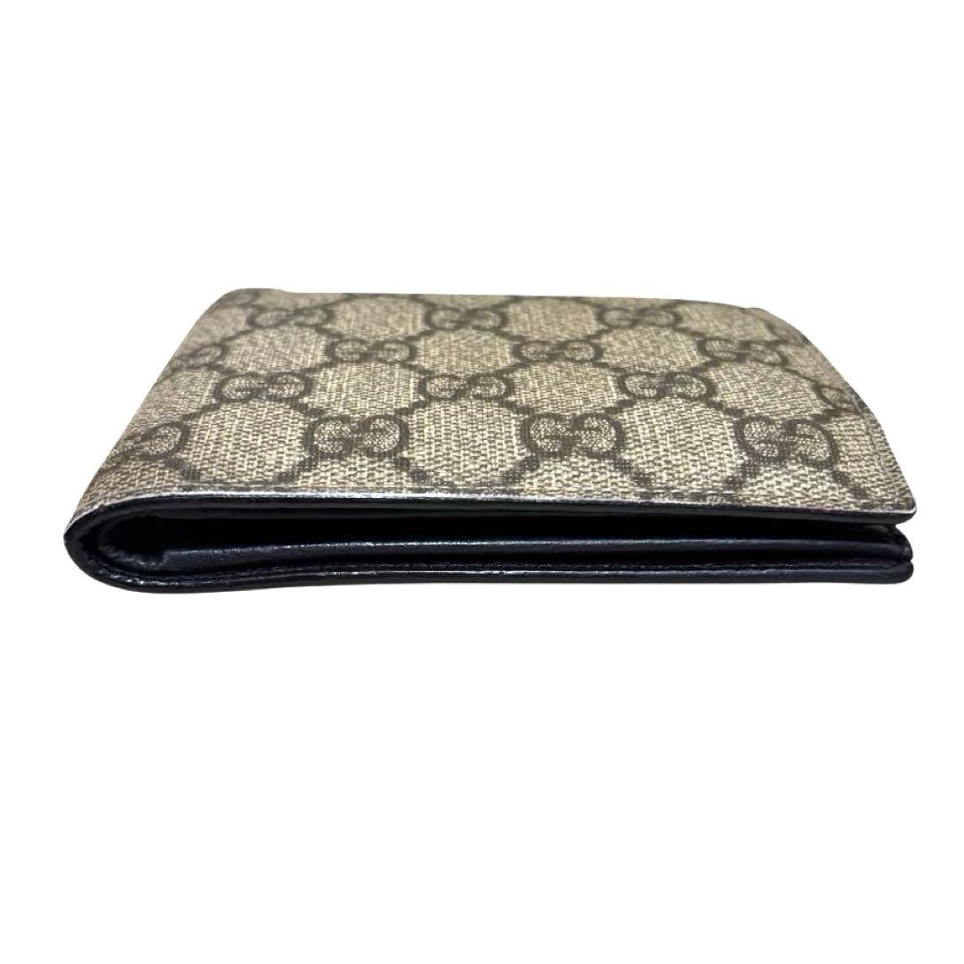 人気　グッチ　折り財布　ベージュ　GG柄　フラップ　PVC