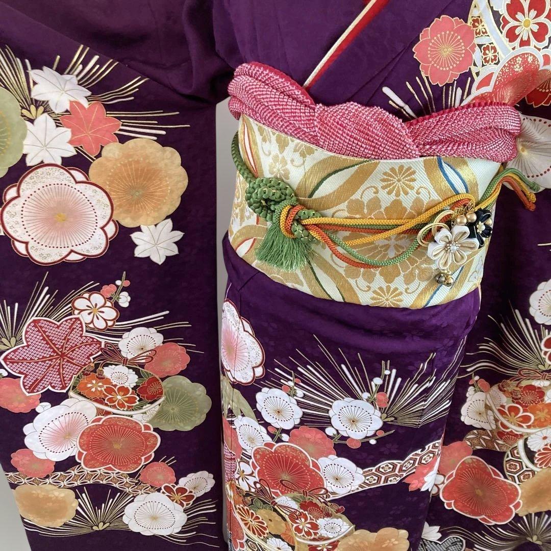 未使用に近い　振袖フルセットお探しの方に　王道古典柄　刺繍有り　成人式典に