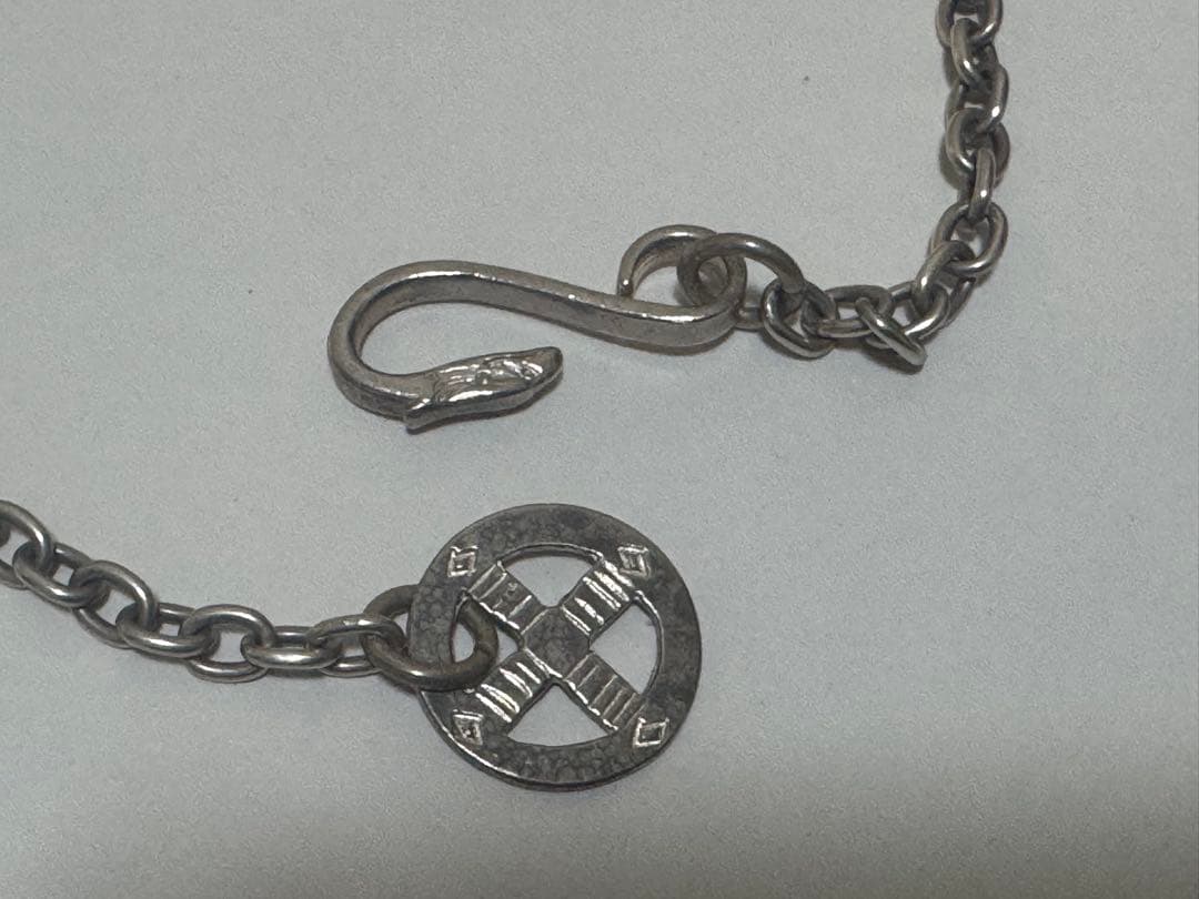 メディスンホイール付き、イーグルフックチェーン