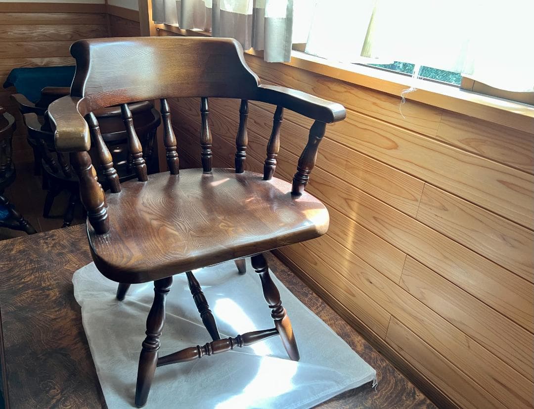 高級 オーク材 回転式アームチェア①