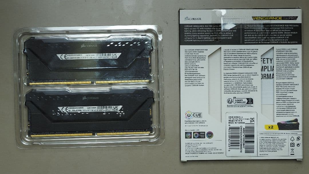 メモリー CORSAIR DDR4-3600 VENGEANCE RGB PRO 32GB