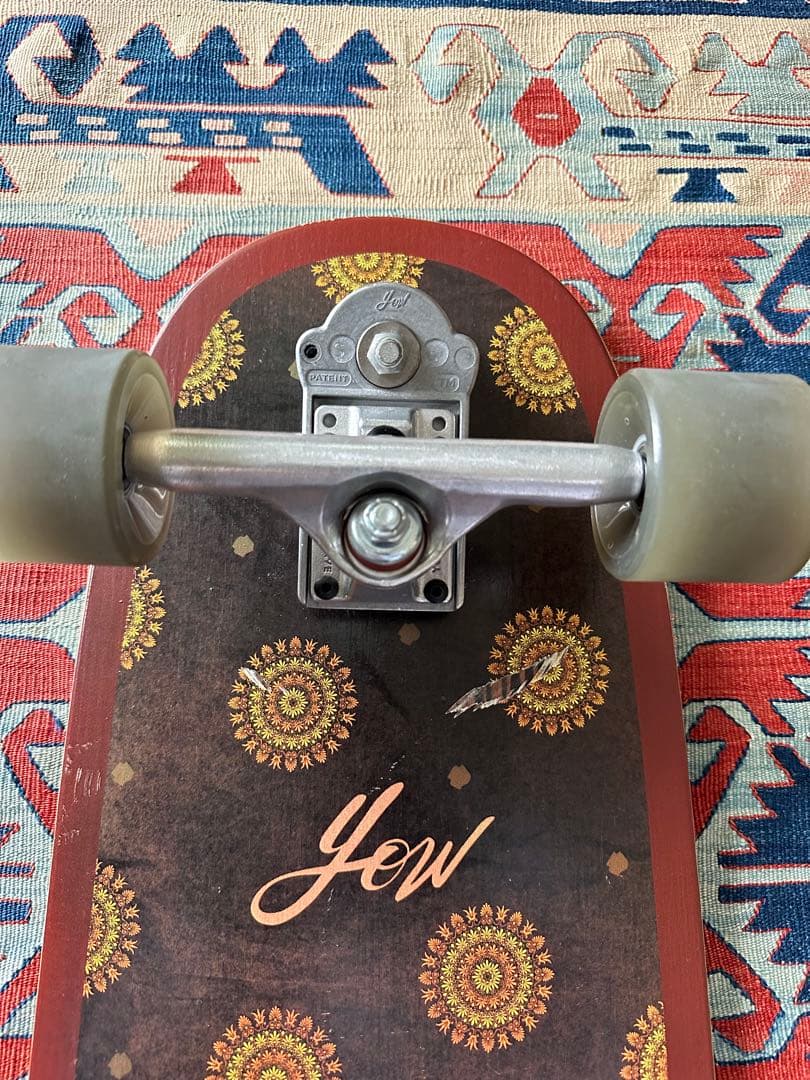 YOW Byron Bay 38 サーフスケート