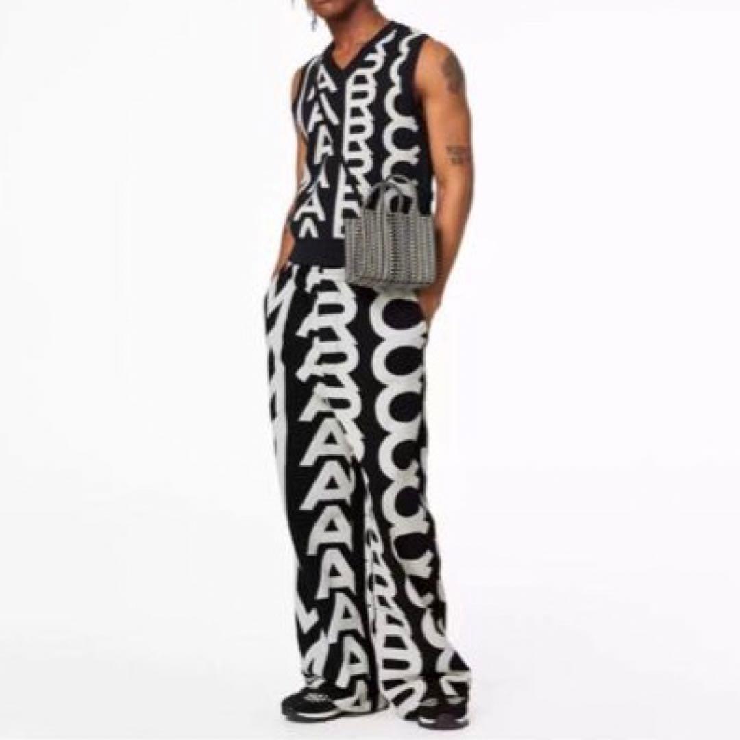 新品マーク ジェイコブス　ザモノグラムレザー クロスボディトートバッグ マイクロ