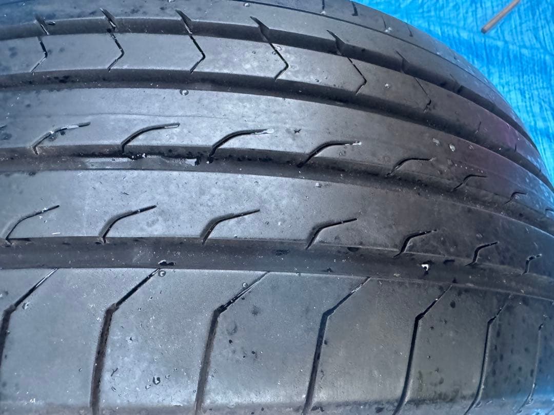 235/50R18 101V 夏1本BluEarth-RV03ヨコハマ23年