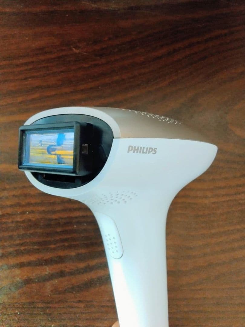 フィリップス 光美容器 ルメア アドバンス　SC1997/70　脱毛・除毛