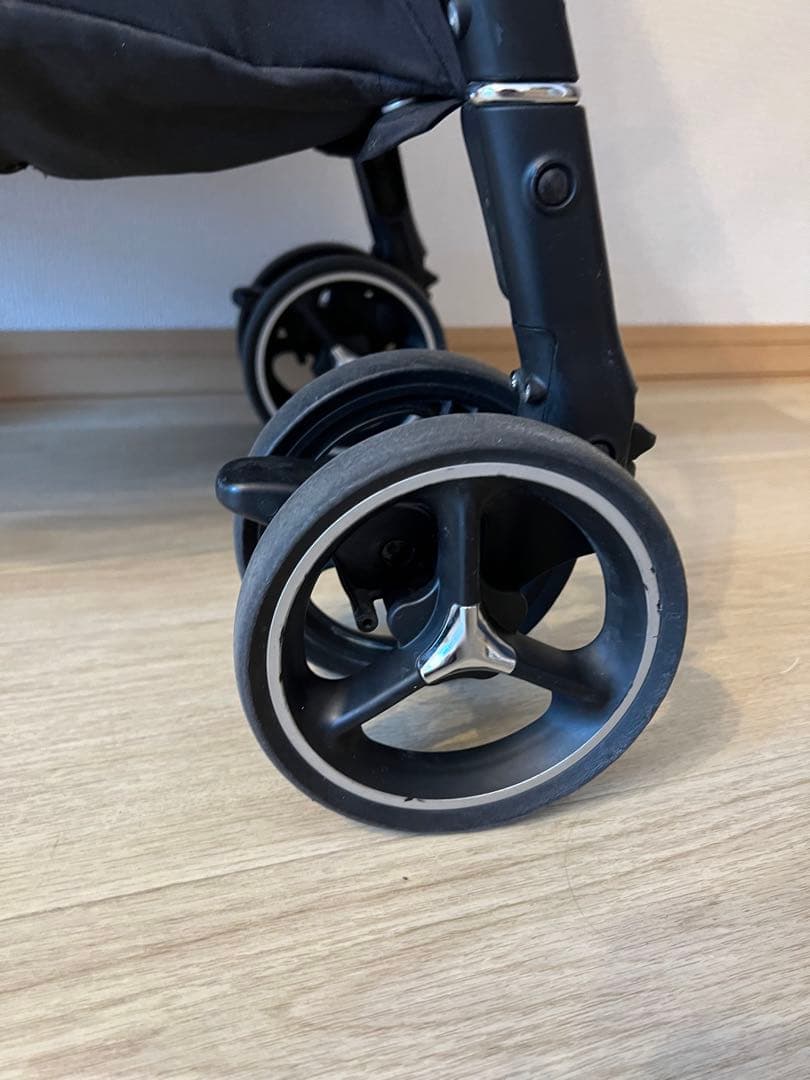 Aprica アップリカ ラクーナクッションフリー AB 2022年