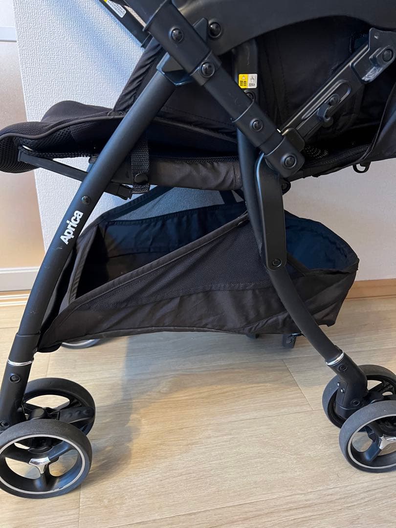 Aprica アップリカ ラクーナクッションフリー AB 2022年