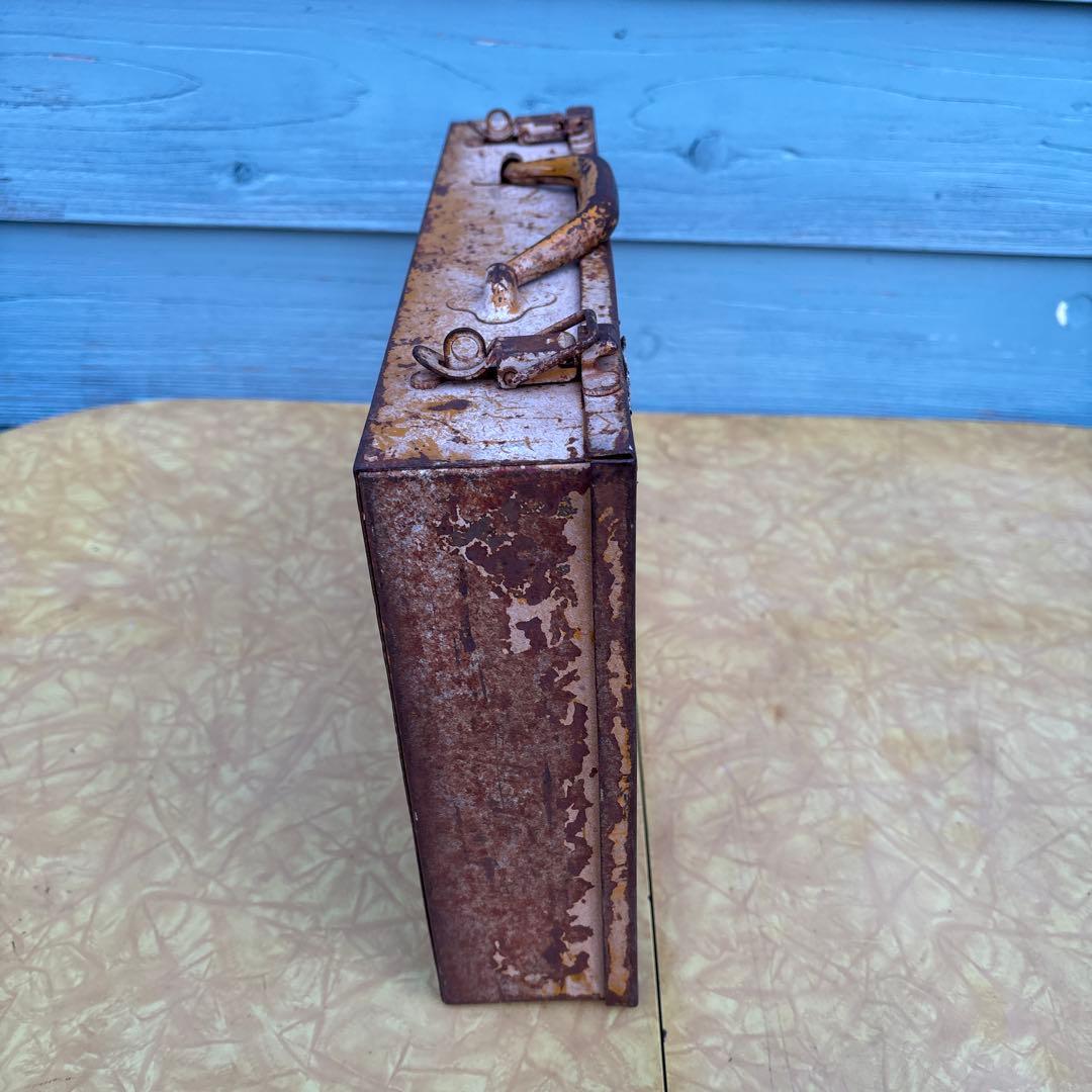 USA VINTAGE メタルキャビネット 工具箱 パーツケース