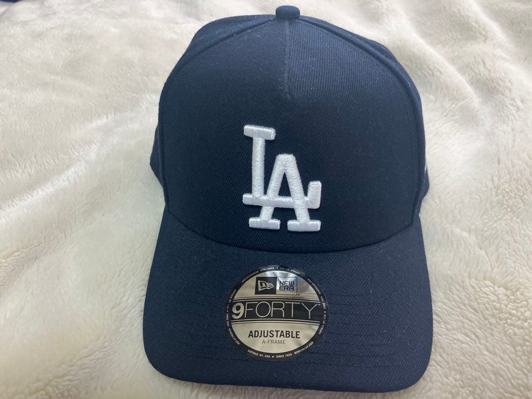 レアアイテムドジャース2024公式キャップ大谷翔平背番号17&サイン銀糸刺繍入り