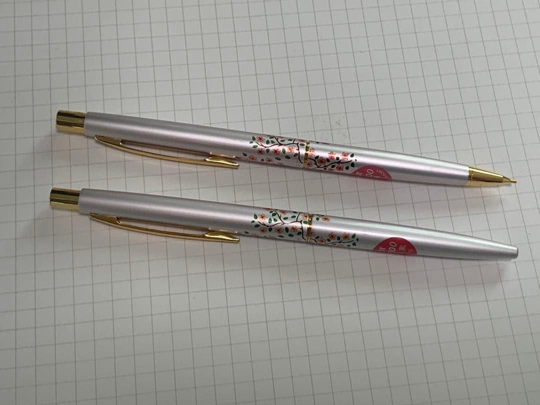 パイロット　花柄　万年筆14K585、ボールペンとシャーペン3本セット