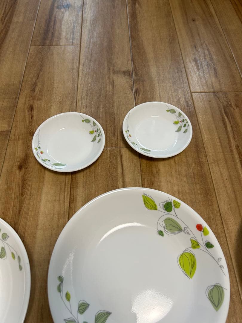 コレール グリーンブリーズ　お皿　 14枚セット