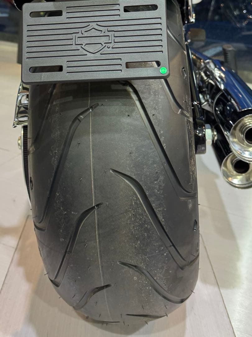 ハーレー ミシュラン リア タイヤ 240/40/18 MICHELIN