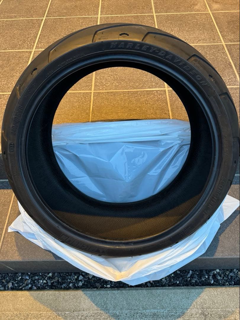 ハーレー ミシュラン リア タイヤ 240/40/18 MICHELIN
