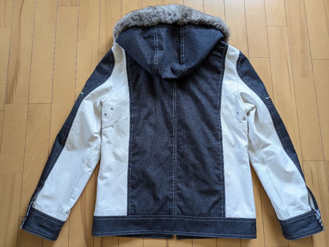 【美品】バーバリーブラックレーベル　ホワイト羊革レザージャケット M