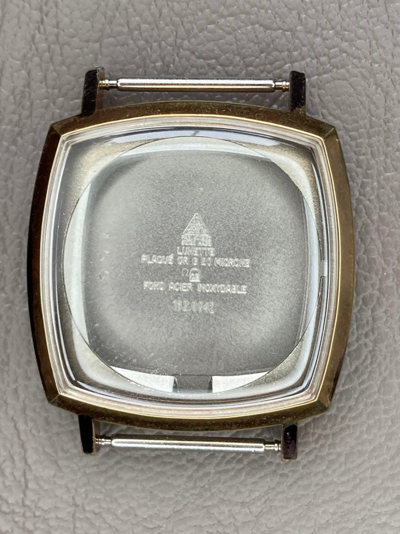 オメガ ジュネーヴの新品純正ケース