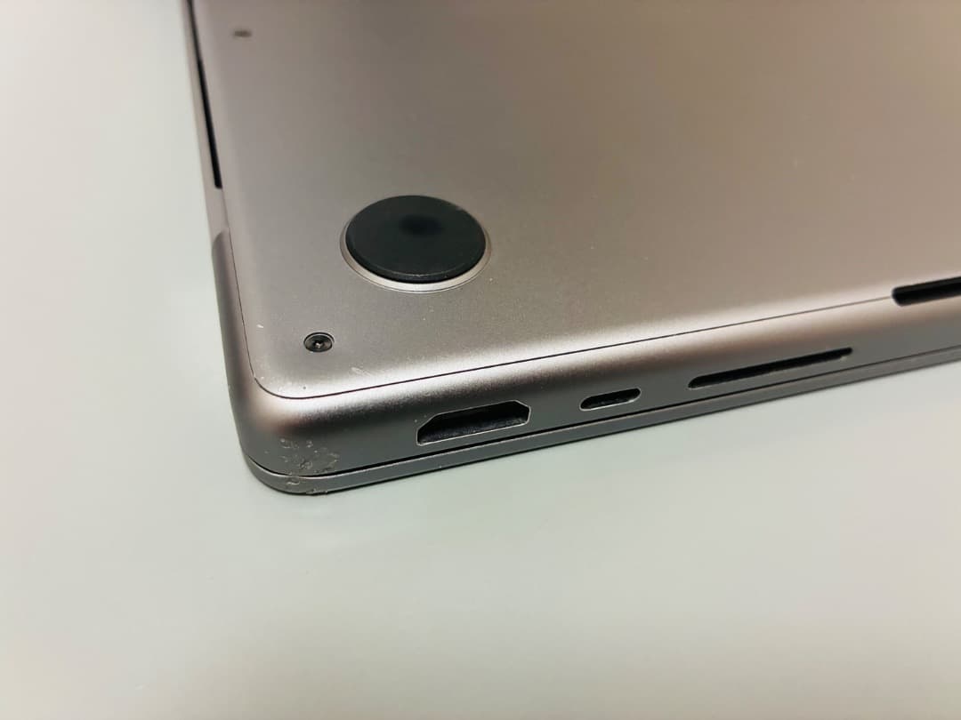 MacBook Pro 14インチ M1 Max / 32GB ｜おまけ付き