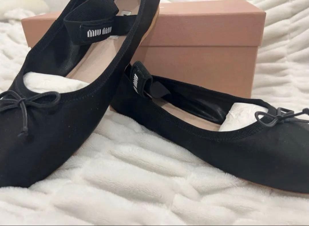 【美品】ミュウミュウ バレエシューズ サテンバレリーナ サイズ40 黒