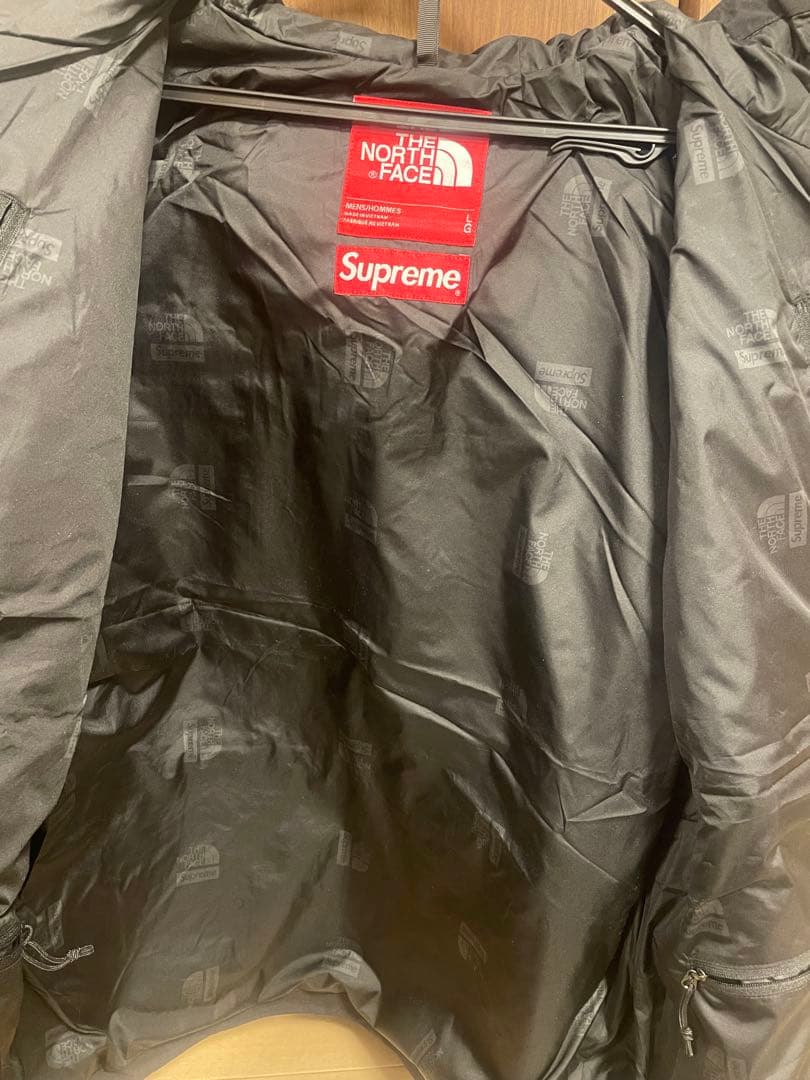 THE NORTH FACE Supreme マウンテンパーカー