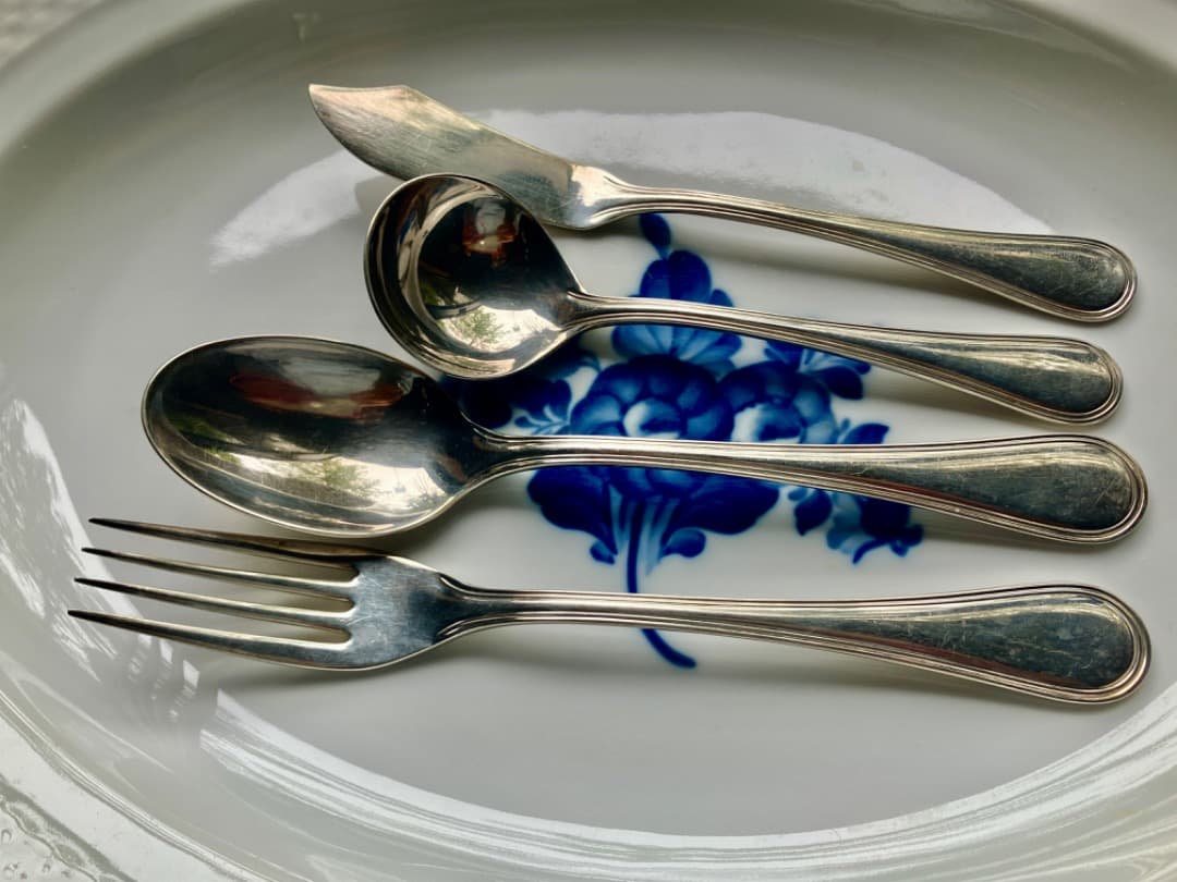 ノリタケ＜カウンティス＞3.8μ銀カラトリー計11＋2本＝計13本