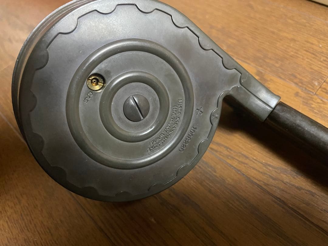 レア！？タナカ　Luger P08 エアガン 50ラウンドマガジングリップ