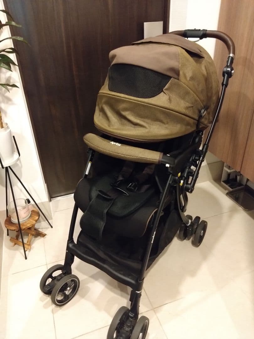 アップリカ ベビーカー ラクーナビッテクッション【23年モデル　1000台限定】