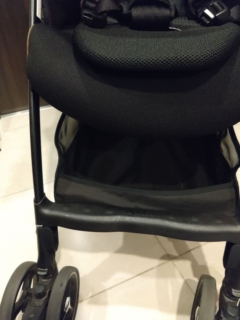 アップリカ ベビーカー ラクーナビッテクッション【23年モデル　1000台限定】