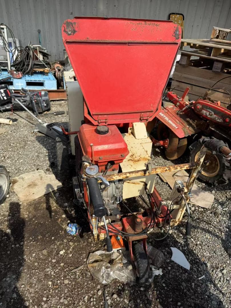 【福岡県みやま市】ヤマモト製作所 CP-300J 自走式 エンジンチッパー裁断機