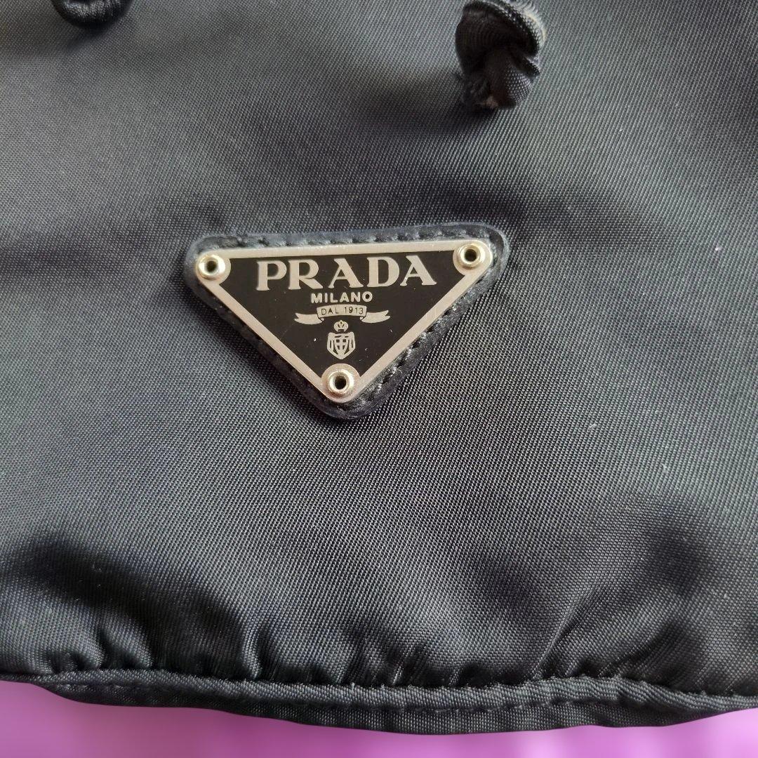 ♦️PRADA　プラダ♦️ 黒 ナイロン きんちゃくミニポーチ