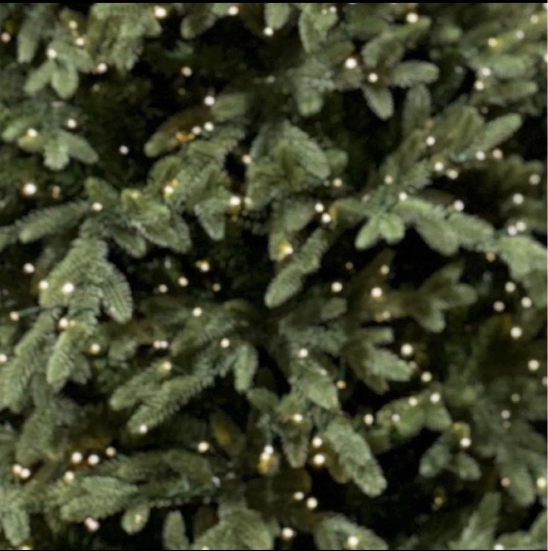 ビッグ　クリスマスツリー　LED ネオン付き　送料別　新品　未開封　巨大　ツリー