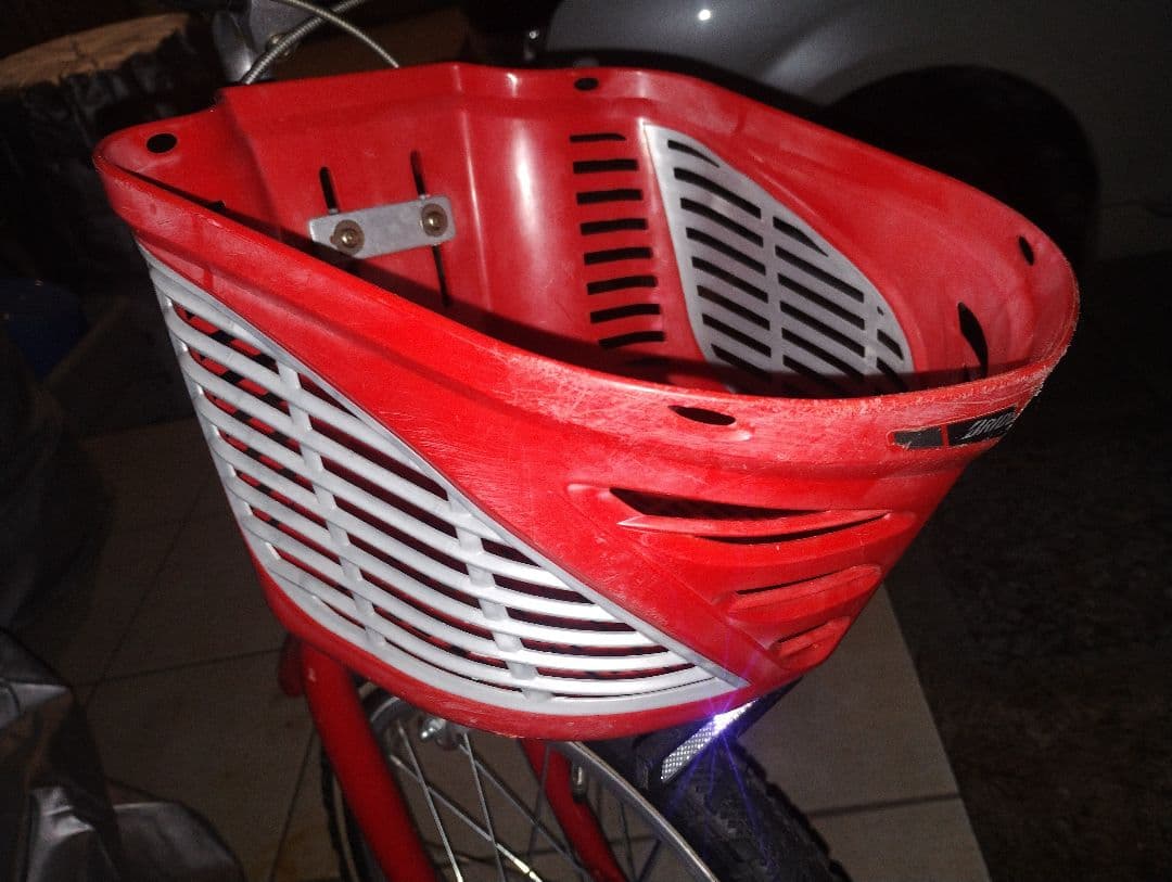 【お引取限定】ブリヂストン　クロスファイアーキッズ 18インチ 補助輪付属