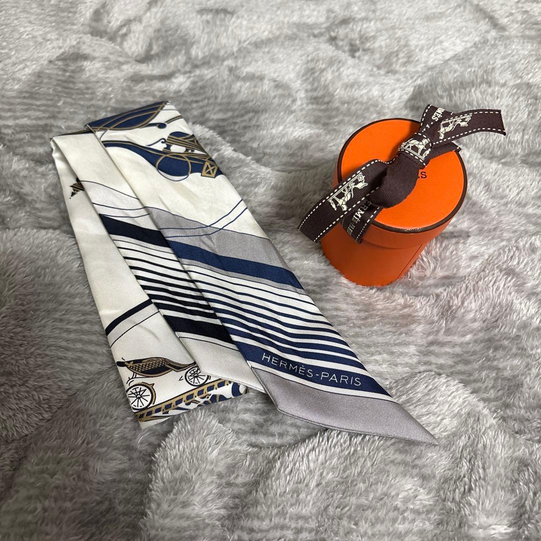 エルメスツイリー　EX-LIBRIS ホワイト/ネイビー