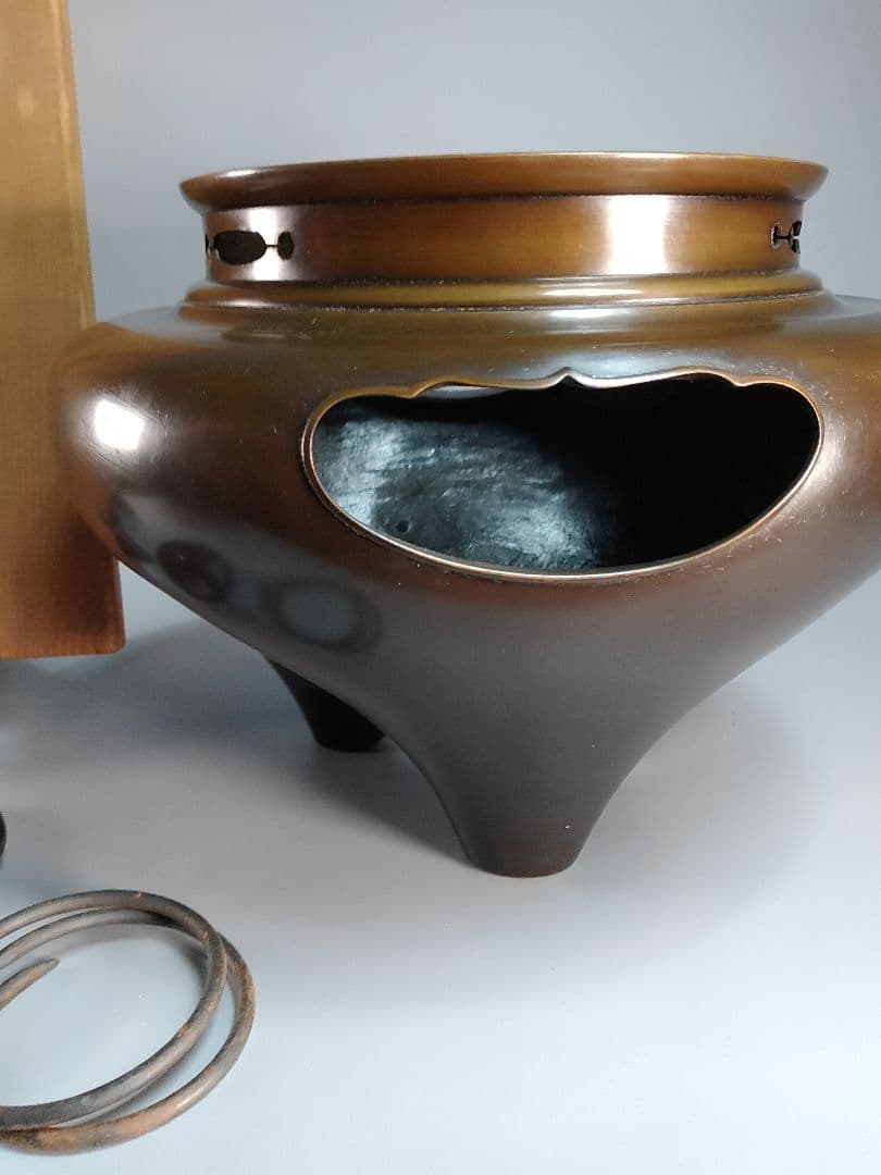 【茶道具】 唐銅朝鮮風炉釜 　 釜師　角谷莎村作　釜273
