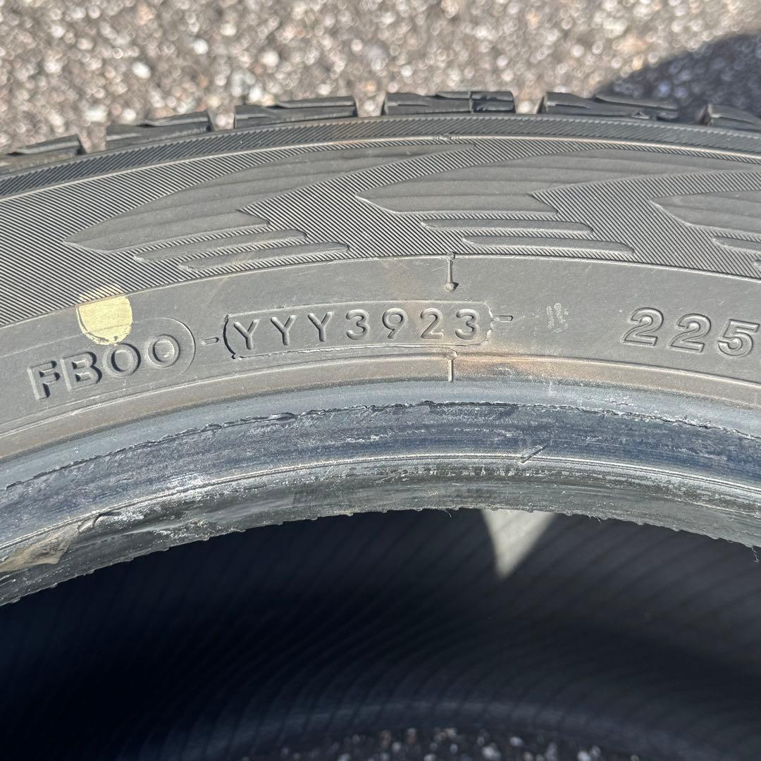 morira iceGUARD G075 225/55R18 2本