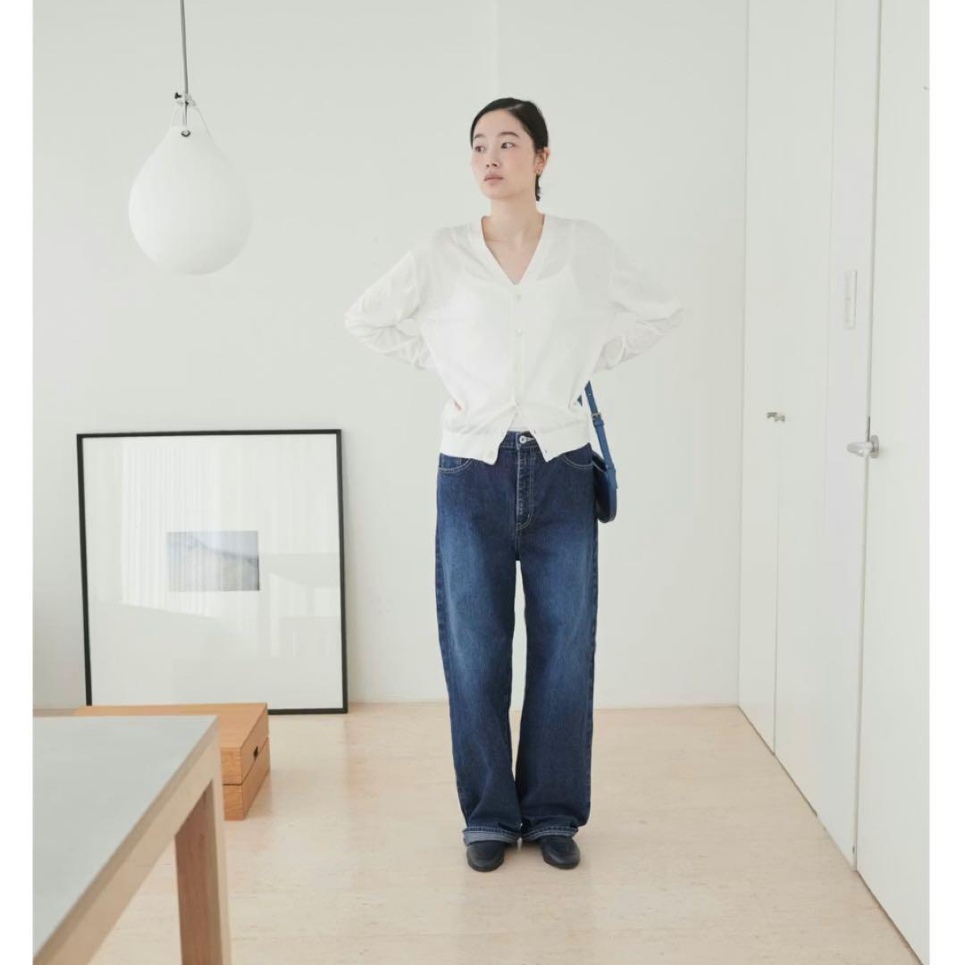 「品よく、こなれる」新定番のストレートデニム インディゴブルー Sサイズ