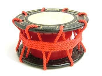 子供用（保育園児～幼稚園児）のエイサー締め太鼓です。新品未使用品