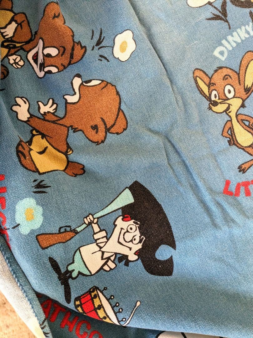 アメリカビンテージソファ、ベッドカバー　アメリカアニメ　コットン