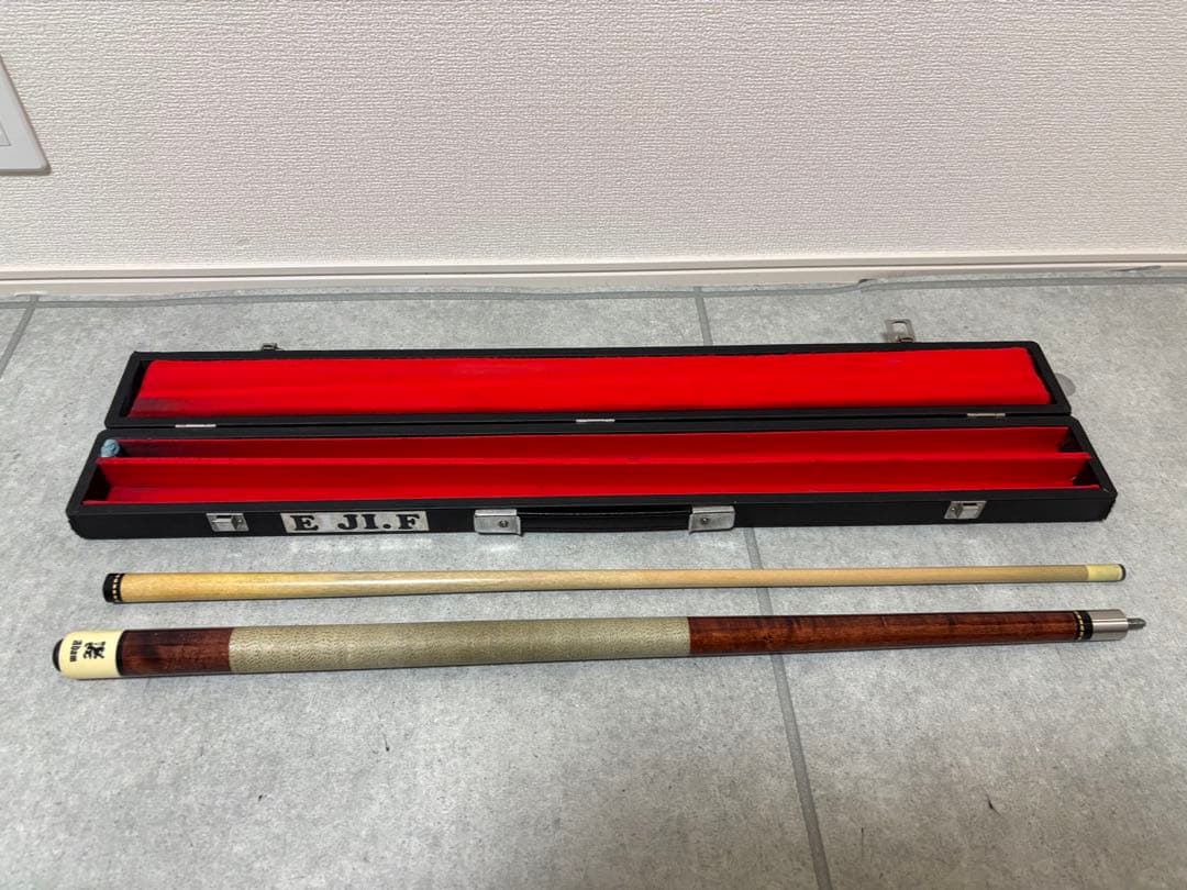 アダム　ビリヤード　キュー　箱あり