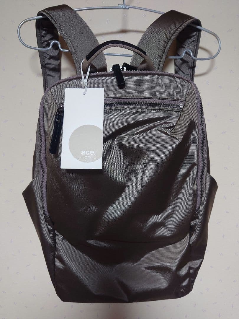 ACE　ルフィラ　A4 　リュック　グレージュ