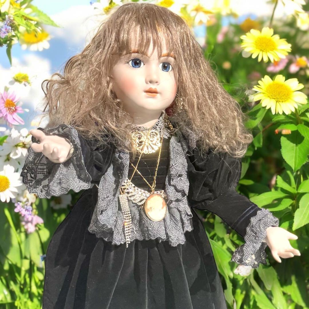 ビスクドール アーテー リプロ AT ブラックドレス 黒 シェルカメオ アクセ