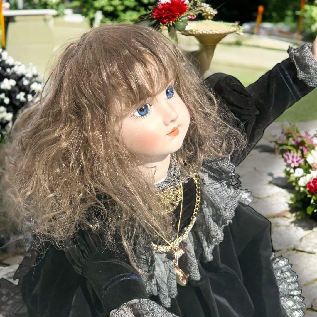 ビスクドール アーテー リプロ AT ブラックドレス 黒 シェルカメオ アクセ