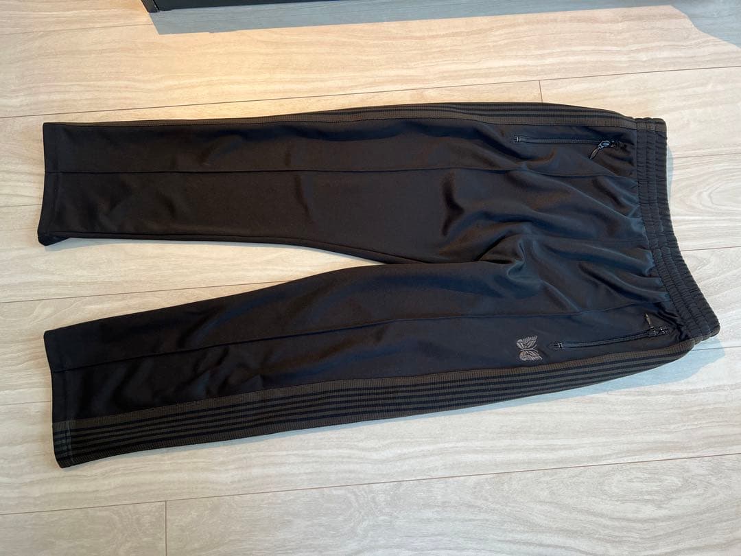 ニードルス　トラックパンツ