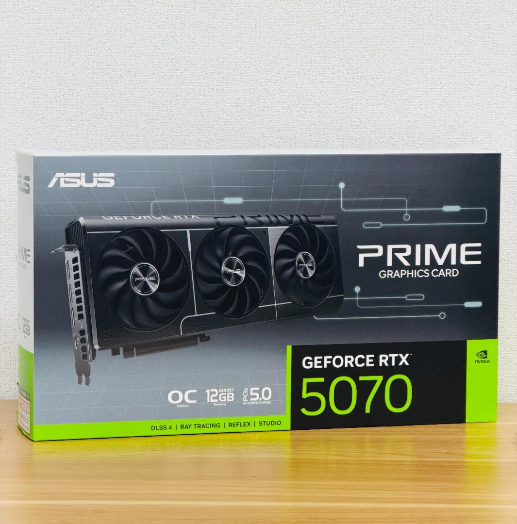 グラフィックボード・グラボ・ビデオカード ASUS GEFORCE RTX 5070 OC 12GB