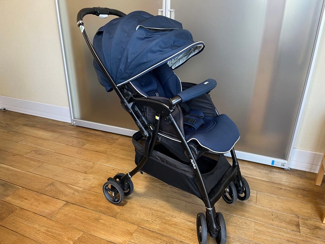 アップリカ　Aprica　ベビーカー　ラクーナ　AD ネイビー　2021年製